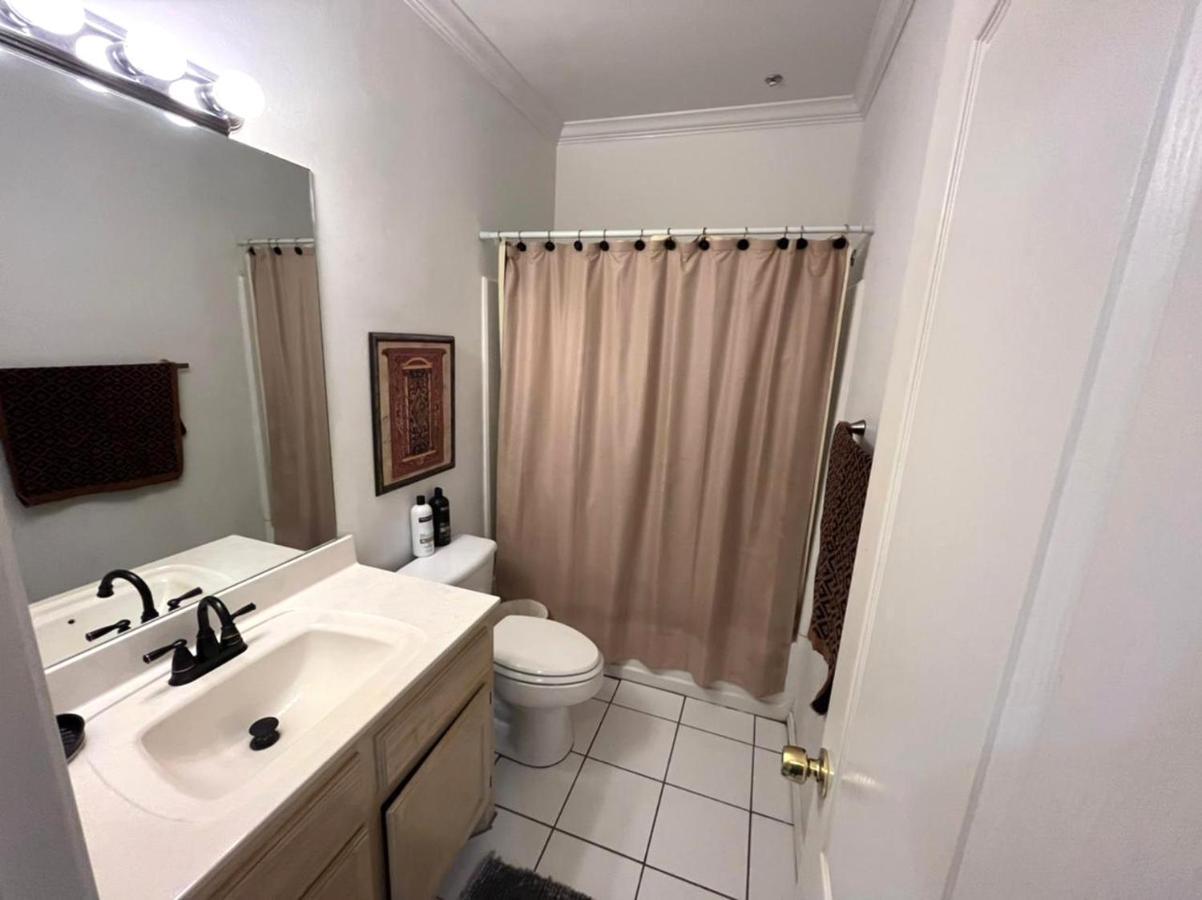 Beautifully Furnished 3Bd 2Br Pool Gated Condo In Mcallen, Tx Pharr Exteriér fotografie